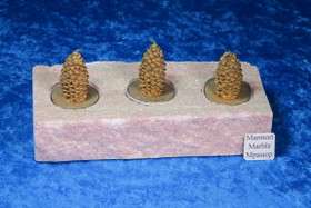 Tuikkualusta marmori, 3 tuikulle