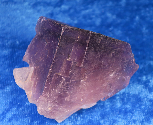 Fluoriitti violetti kidesykerö 65g nro1