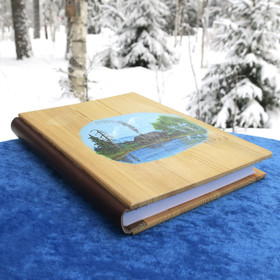 Vieraskirja puukannet maisemamaalaus