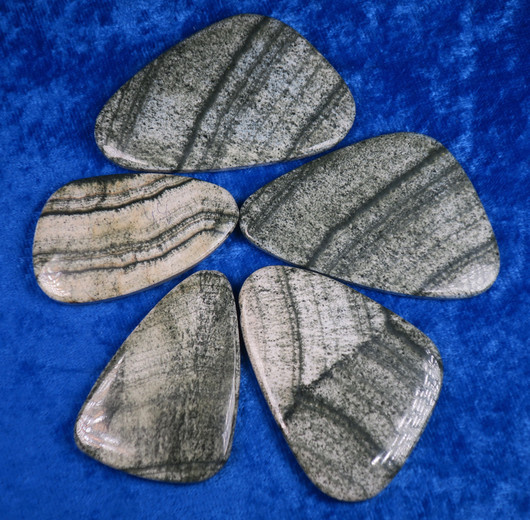 Skarni taskukivi Dalnegorsk