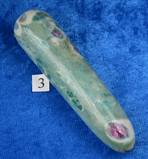 Hoitosauva rubiinifuksiitti akupistepainantaan ja vyöhyketerapiaan.