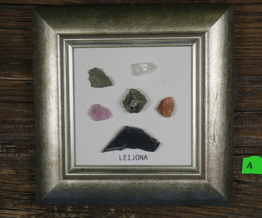 Taulu LEIJONA, LEO onnenkivet A