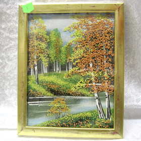 Kivimurskataulu maisema joenrantaa syksyllä, koivuja F