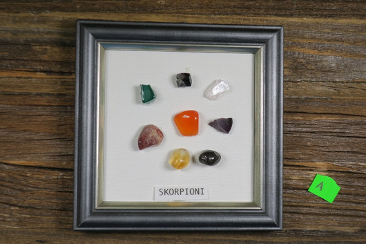 Taulu SKORPIONI, SCORPIO  onnenkivet A