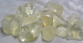 Tektiitti vaaleankeltainen meteoriittilasi 6-9g Kiina