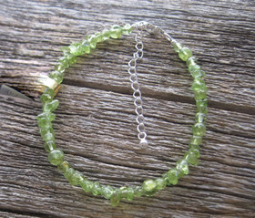 Rannekoru peridootti vihreä 17-22cm