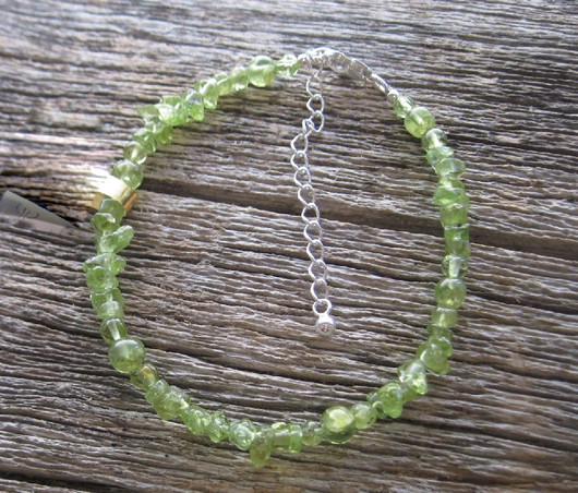 Rannekoru peridootti vihreä 17-22cm