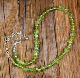 Rannekoru nilkkakoru peridootti 22-27cm Olive6