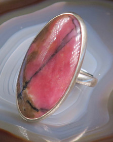 Hopeasormus rodoniitti 18,7mm ovaali nro3