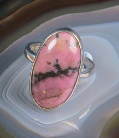 Hopeasormus rodoniitti 19mm ovaali nro5