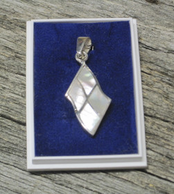 Hopeariipus liehuva LIPPU simpukkaa