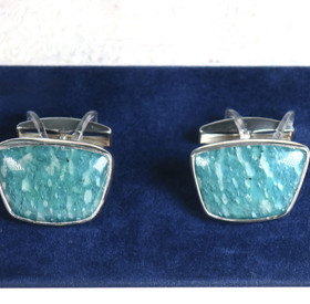 Kalvosinnapit amatsoniitti B 