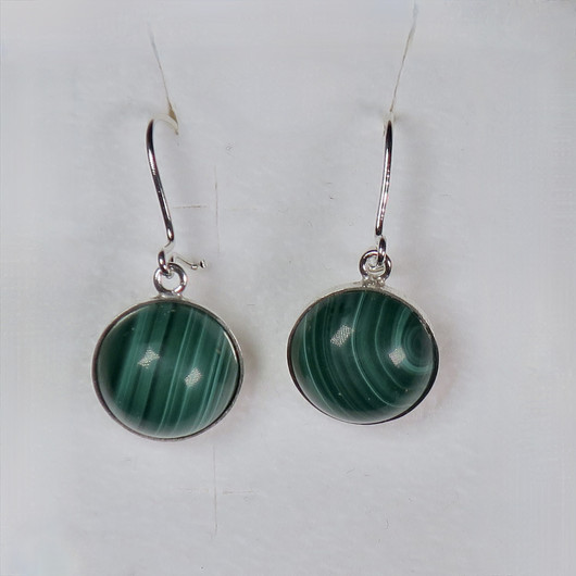 Hopeakorvakorut malakiitti pyöreä 12mm nroA