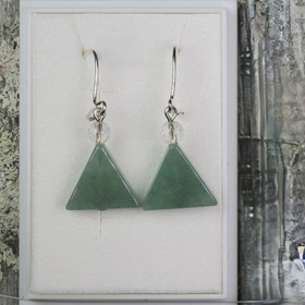 Korvakorut vihreä aventuriini kolmio, vuorikide jää-ice 