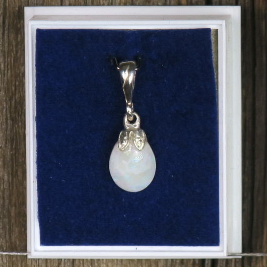 Riipus jalo-opaali valkoinen nroF Australia