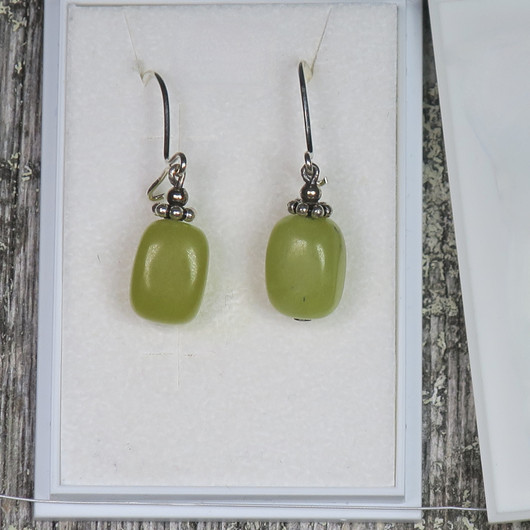 Korvakorut serpentiini, kulmikas