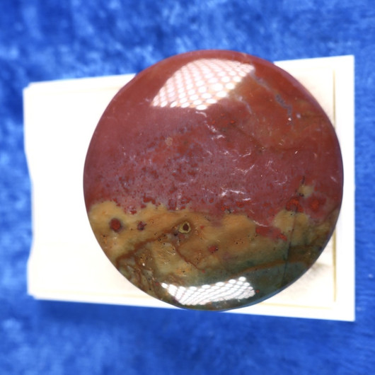 Rintakoru jaspis, pyöreä 37mm 