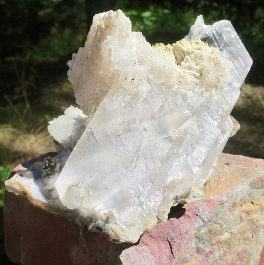 Kipsi iso keräilykivi 1,9kg koko 12x15x15cm