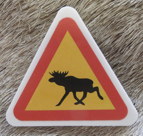 Pyyhekumi hirvivaroitusmerkki