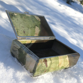 Jaspis kivirasia kansi saranalla D