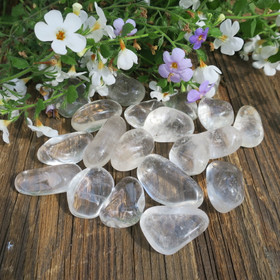 Vuorikide rumpuhiottu AA-vuorikristalli Brasilia Valitse koko 1-40g