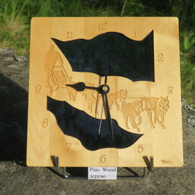 Seinäkello Husky koiravaljakko 22cm puukello