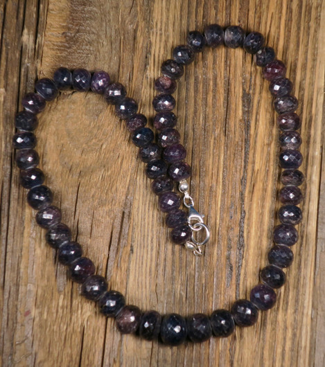 Helmet safiiri tummansininen viistehiottu