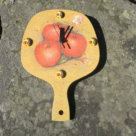 Seinäkello omenat 30cm