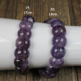 Rannekoru ametisti 14mm puolikuu. Valitse koko