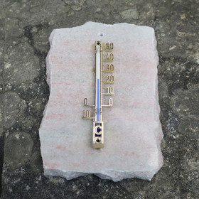 Lämpömittari marmori 15x10cm lohkoreunat vaalea pastelli. MAR-Q