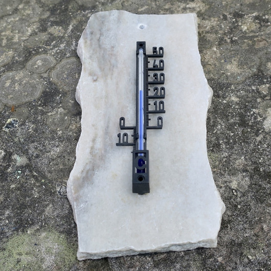 Lämpömittari marmori 17x8cm vaalea, lohkoreunat MAR-V