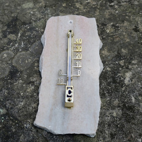 Lämpömittari marmori 16x7cm vaalea lohkoreunat MAR-R