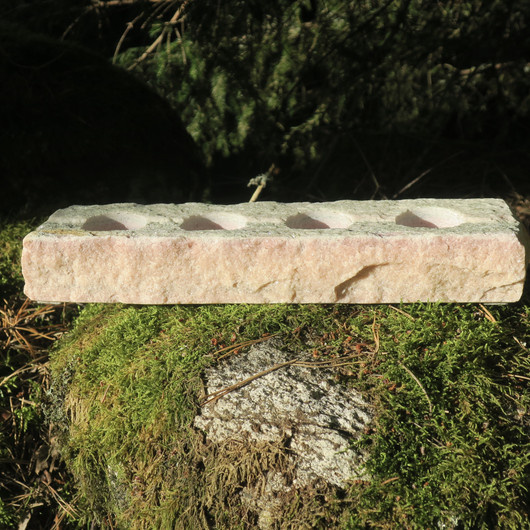 Tuikkualusta marmori, 4 tuikulle