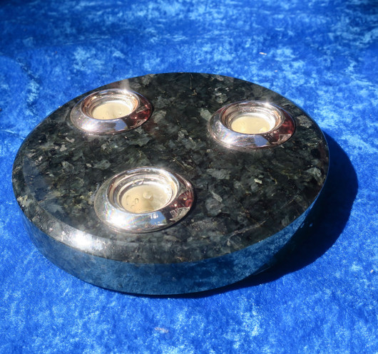 Kynttilänjalka larvikiitti 3 kruunukynttilälle 17,5cm