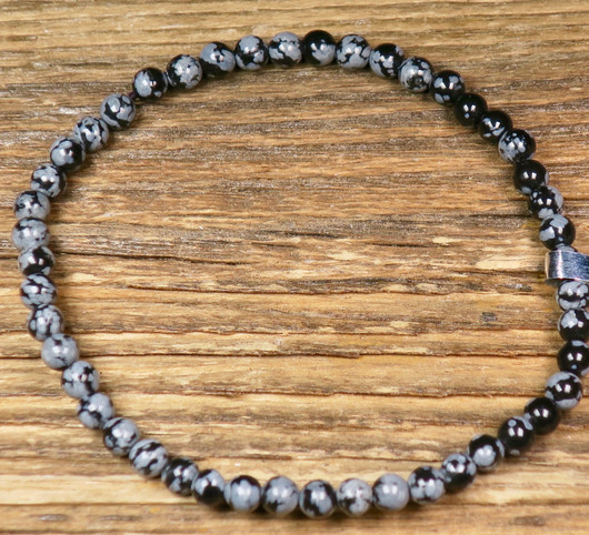 Rannekoru lumihiutaleobsidiaani 4mm 17-18cm