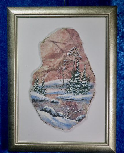 Kivimurskataulu lapin jokimaisema talvella JHT