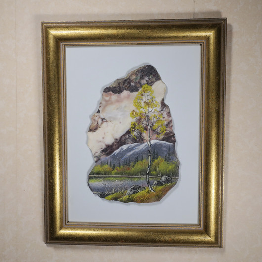 Kivimurskataulu erämaajärven ruska, keltainen koivu DBB