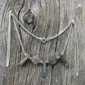 Kaulakoru pauasimpukka 60cm ja 925-hopea. Mermaid2