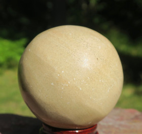 Kivipallo dolomiitti 129g 45mm. Handmade in Finland