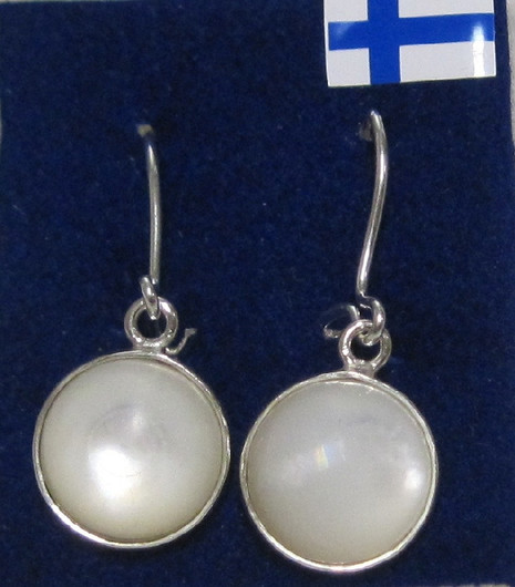 Hopeakorvakorut helmiäinen vaalea 10mm 