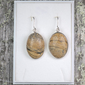 Hopeakorvakorut maisemajaspis, kookkaat 18x25mm