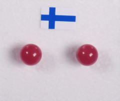 Nappikorvakorut kvartsi punainen 6mm puolukka