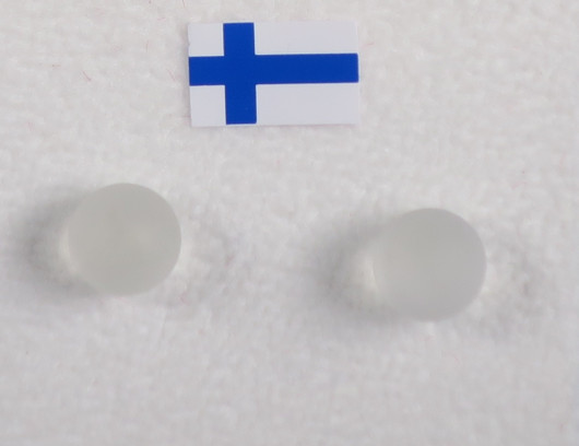 Nappikorvakorut vuorikide huurrettu mattapinta 6mm vuorikristalli