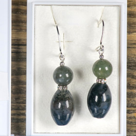 Korvakorut sammalakaatti, zirkonikoristein MOSS4