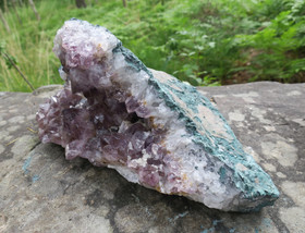 Ametistigeodi iso 8,7kg kita