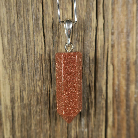 Riipus aventuriini kultavirta kidekärki