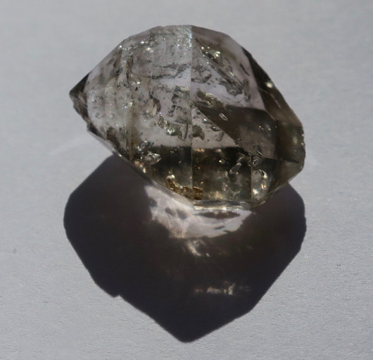 Savukvartsi kaksikärkinen kide Namibia 20g nro1