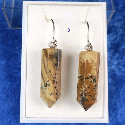 Korvakorut maisemajaspis kidekärki. Valitse