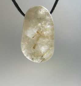 Riipus rutiilikvartsi, porattu 39mm, extrahieno yksilö! A-laatu