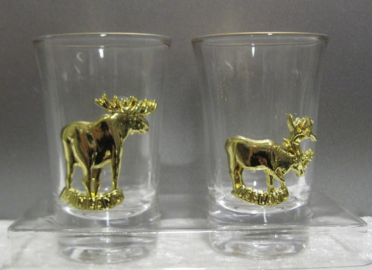 Shottilasit 2kpl setti, kullan värinen hirvi ja poro koholla, rasiassa